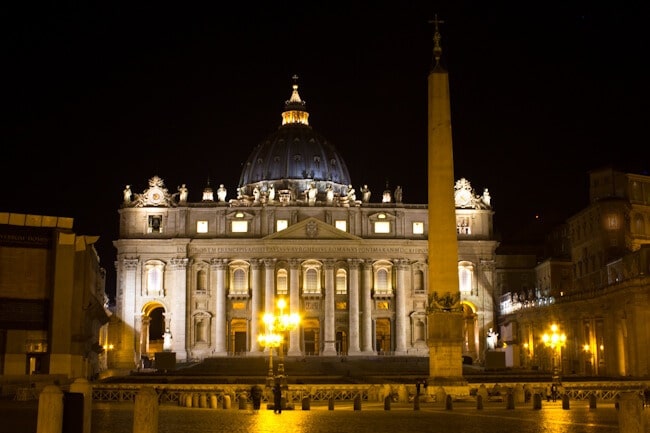 Vatican City at Night: Touring Rome on a Vespa Vatican City at Night: Touring Rome on a Vespa