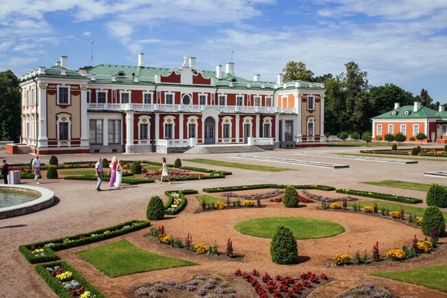 Kadriorg Palace