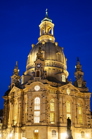 Dresden's Frauenkirche completed in 2005