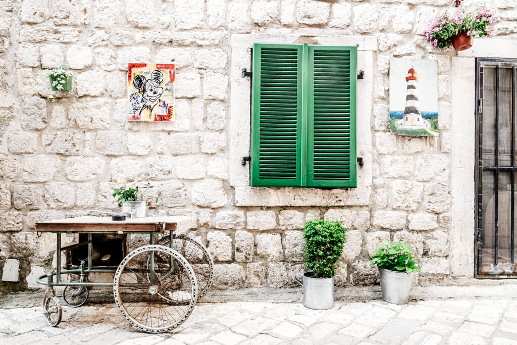 Letrika Bar & Cafe, Kotor