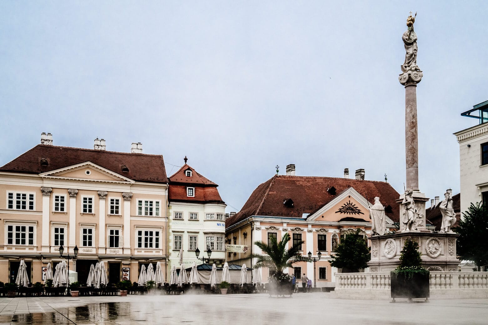 Szechenyi Square and the Column of St Mary